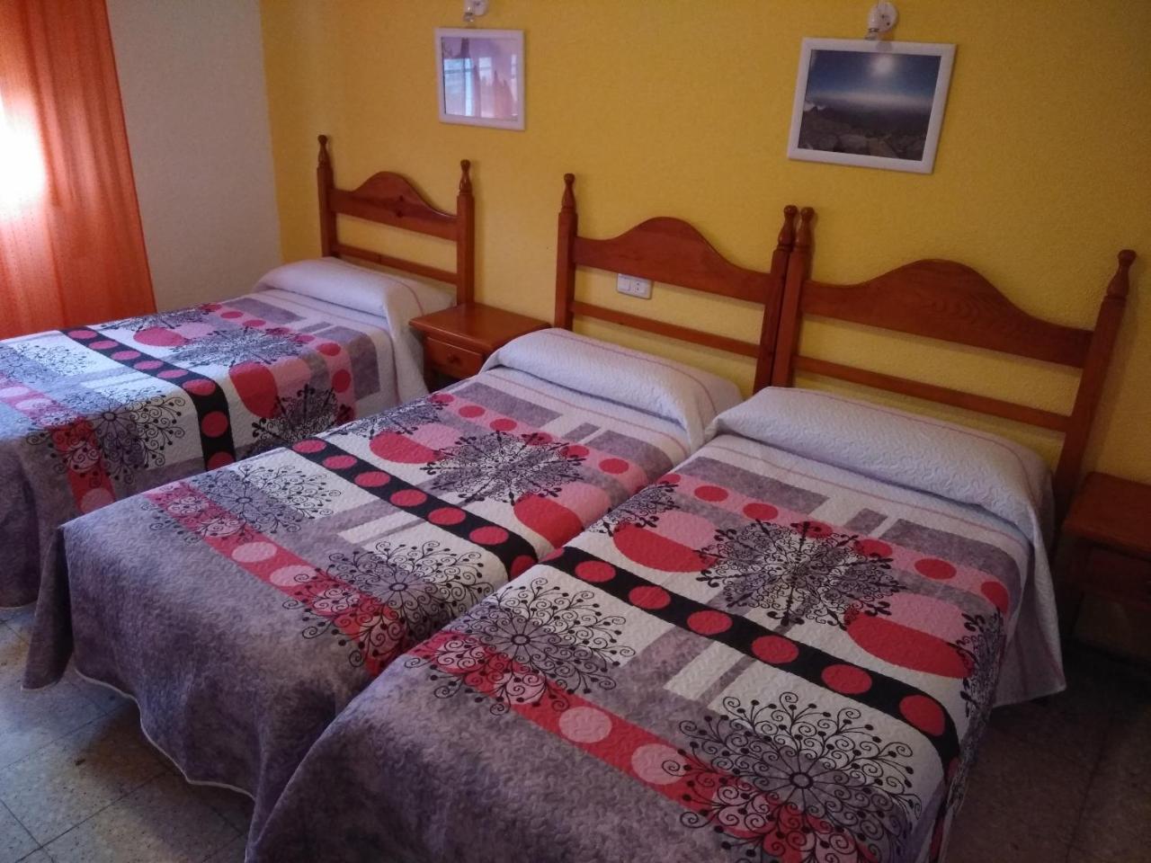 Hostal Avenida Arenas de San Pedro Dış mekan fotoğraf